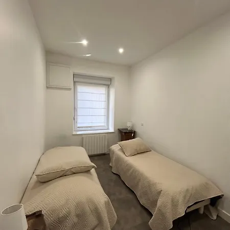 4 Personnes Joliment Renove Proche Du Centre-ville * Épinal